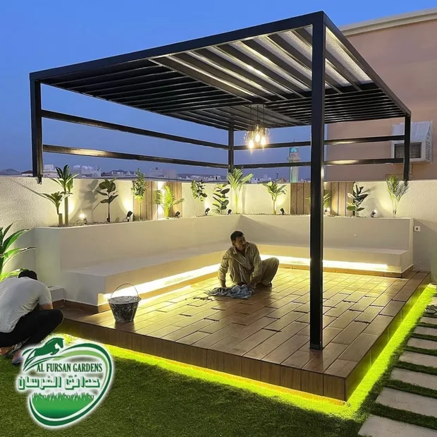 Glass rooms & canopies