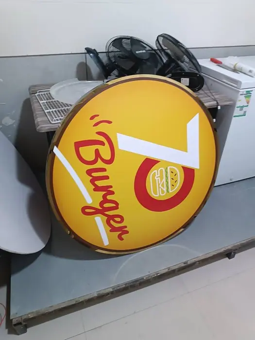 Burger — projecting sign